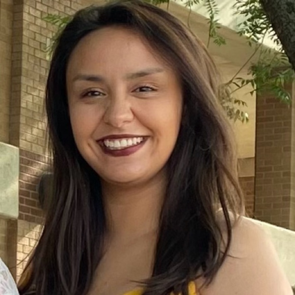Meet your Posher, Maegan